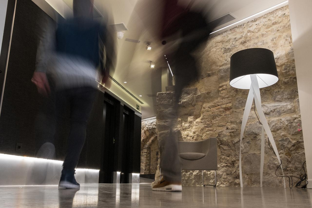 Hotel Pompaelo Plaza Del Ayuntamiento & Spa Παμπλόνα Εξωτερικό φωτογραφία