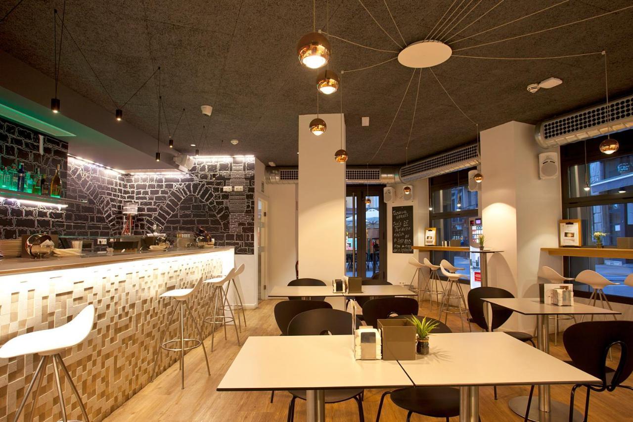 Hotel Pompaelo Plaza Del Ayuntamiento & Spa Παμπλόνα Εξωτερικό φωτογραφία